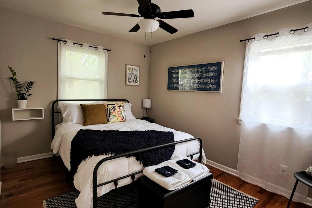 Cozy House Near Lake Erie, 10 Minutes To Downtown. Кливланд Екстериор снимка